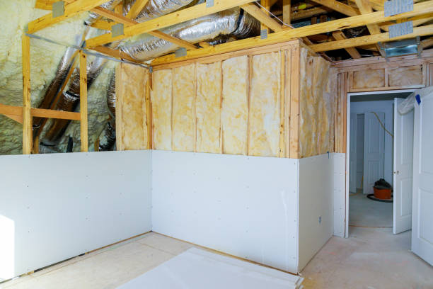 Best Spray Foam Insulation in La Croft, OH